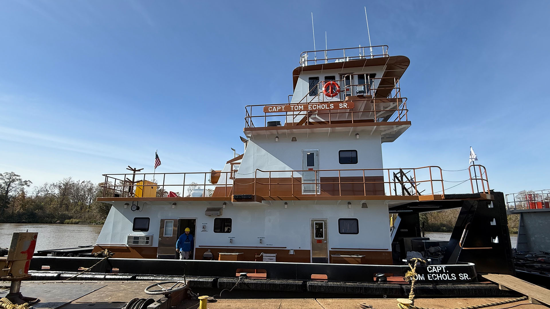 Our Boats verret boat pics 0004 exterior 1